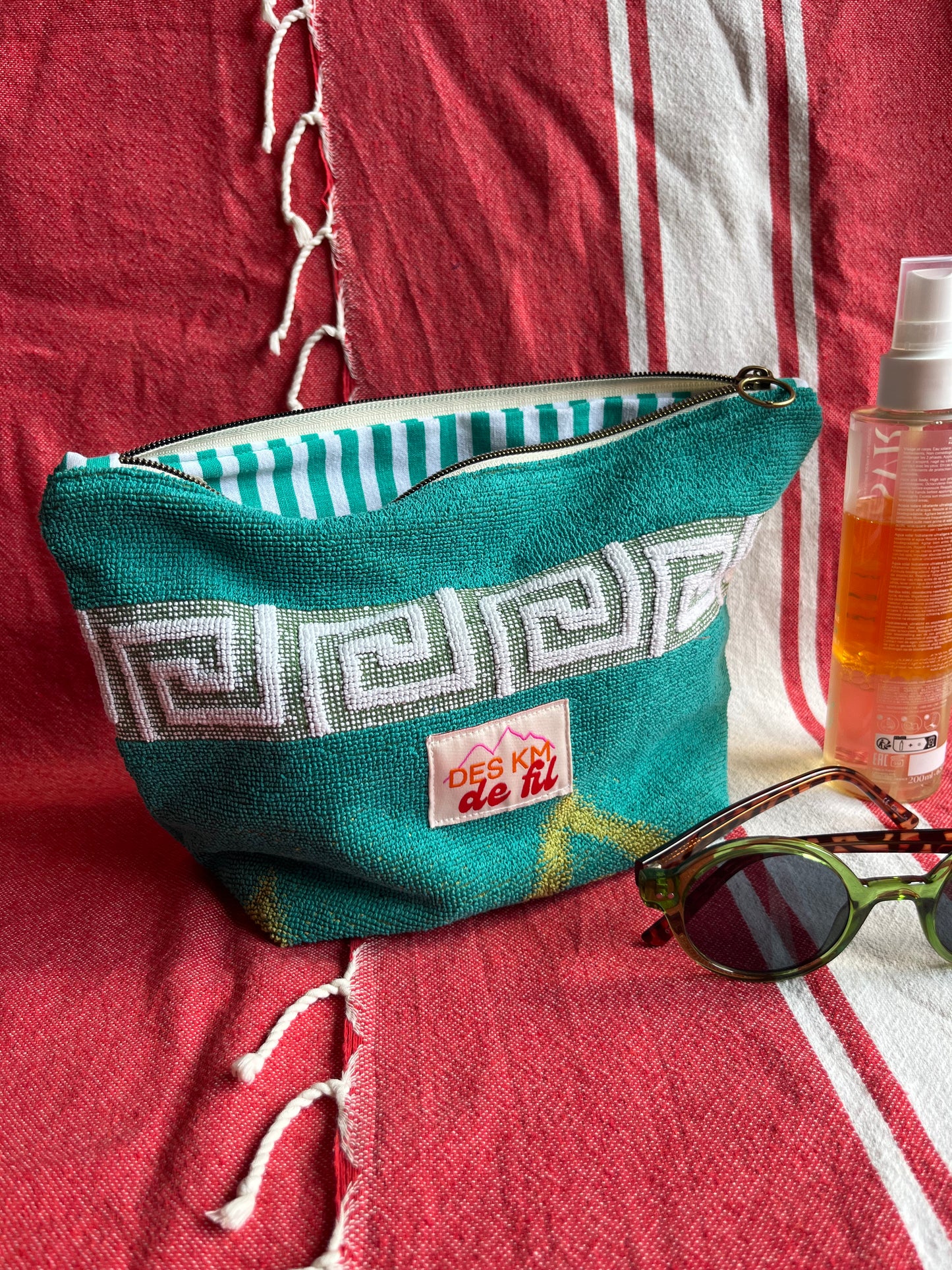 Trousse de toilette éponge - Verte