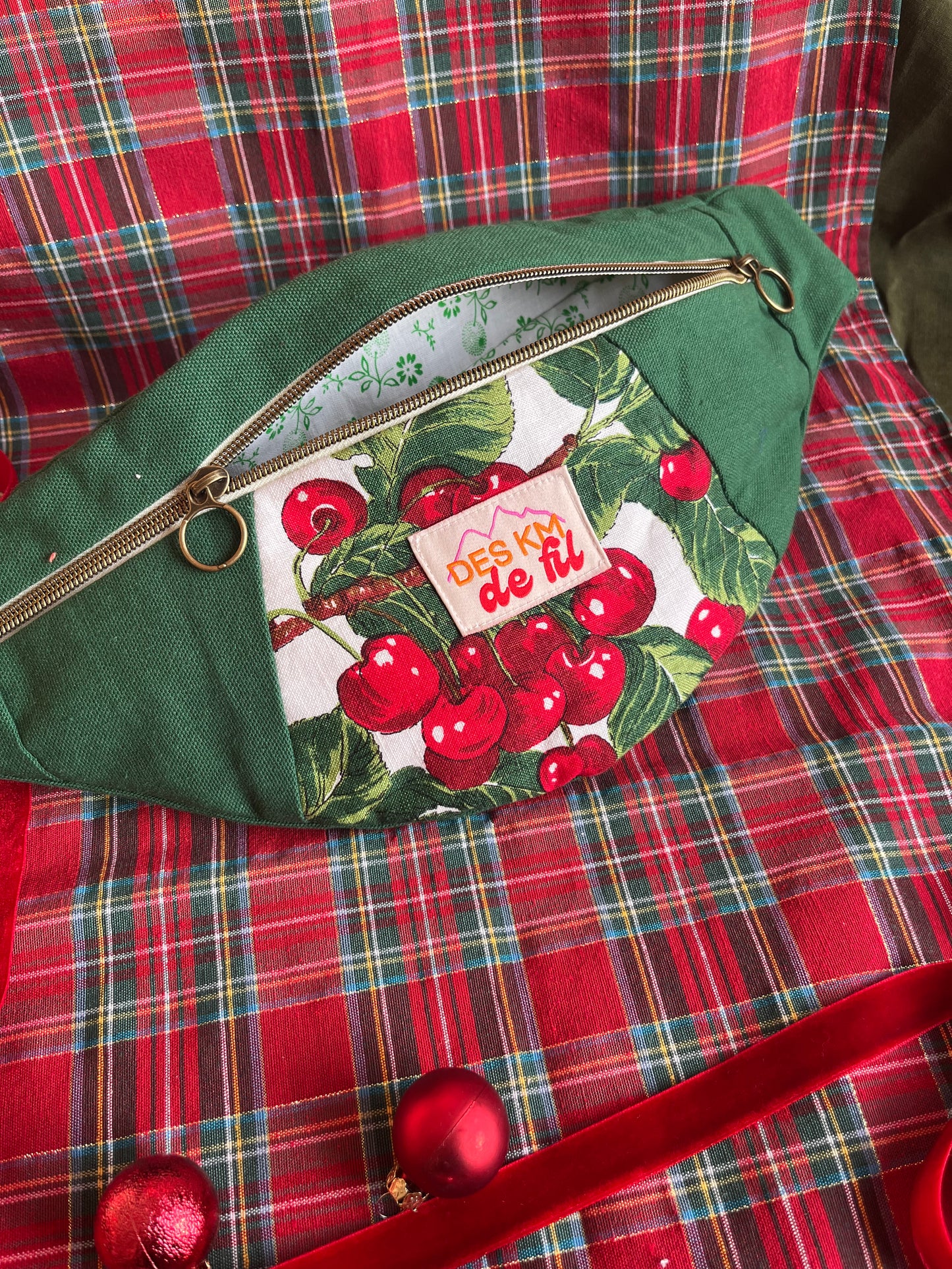 La baroudeuse à la cerise