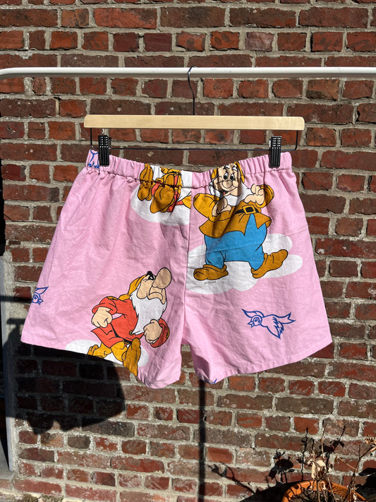 Le short 7 nains