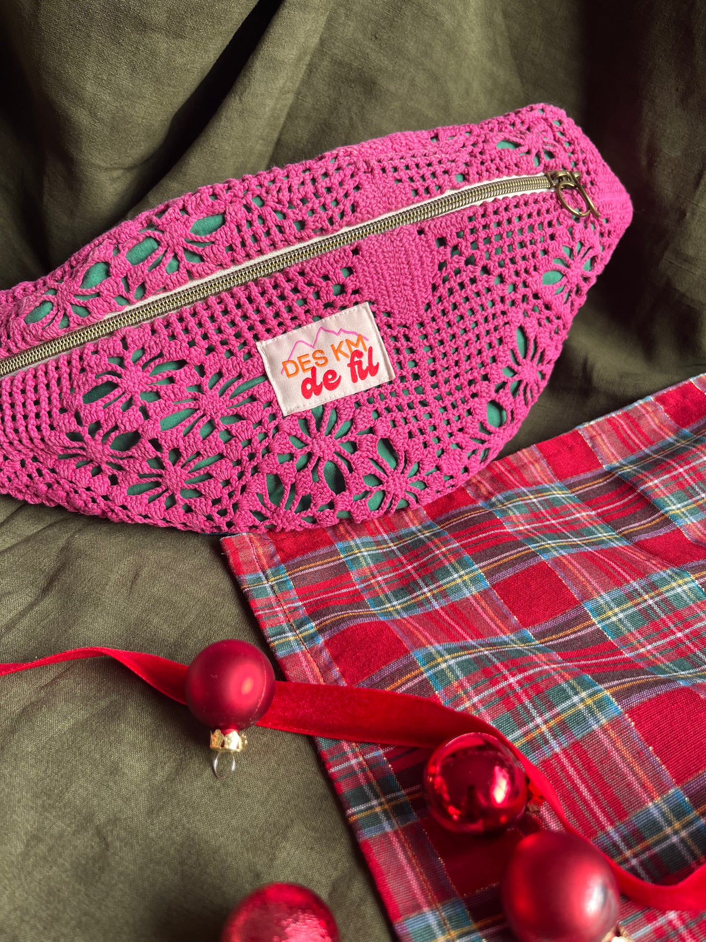 La baroudeuse rose crochet